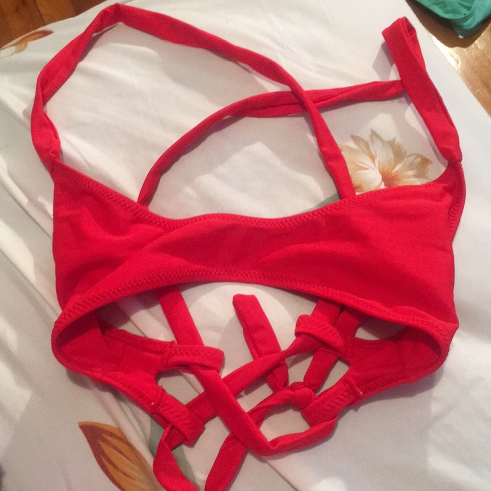 Brand New, Cute Isla Bikini Top